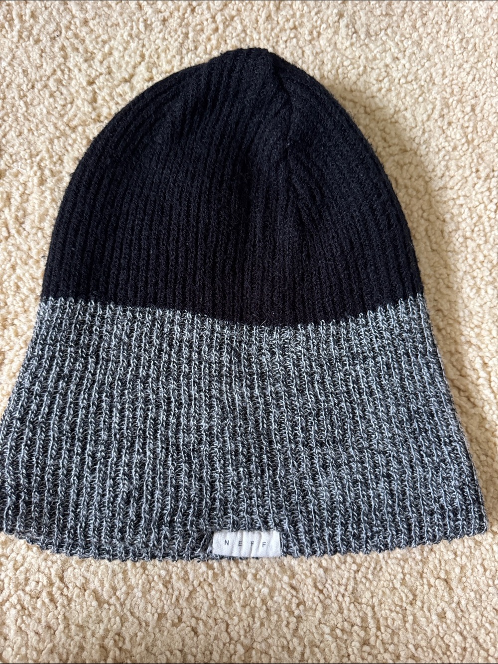 Neff Two-Tone Black & Gray Ribbed Knit Hat